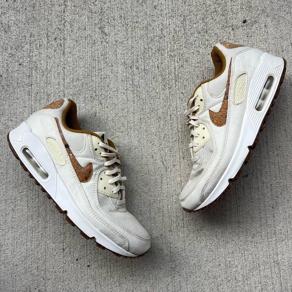 Nike Air Max Style Women's Cream & Brown Sneakers